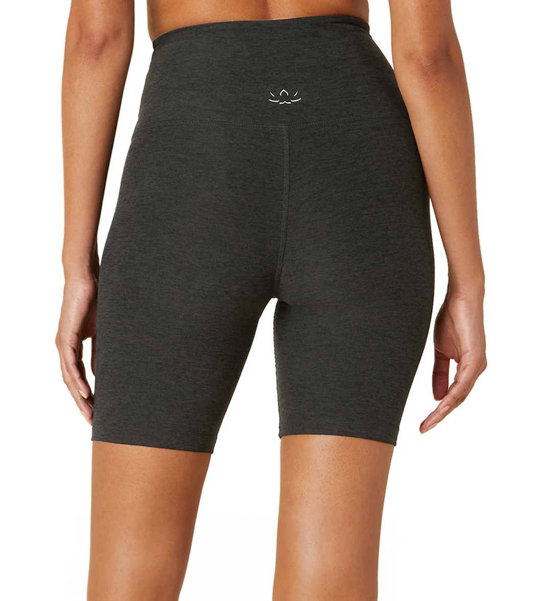 Classic Yoga Pants Versus Modern Flare Legginga Why the Shift Matters for Aussie Women Right Now